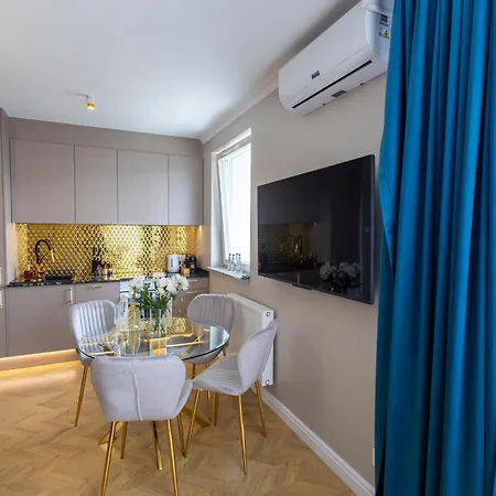 Apartamento Aparti Goldnwhite Galaxy Estetino
